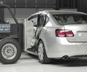 2011 Lexus GS IIHS Side Impact Crash Test Picture